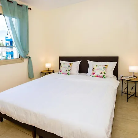 Villa Breeze