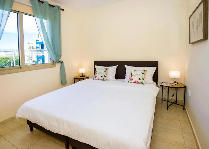 Villa Breeze